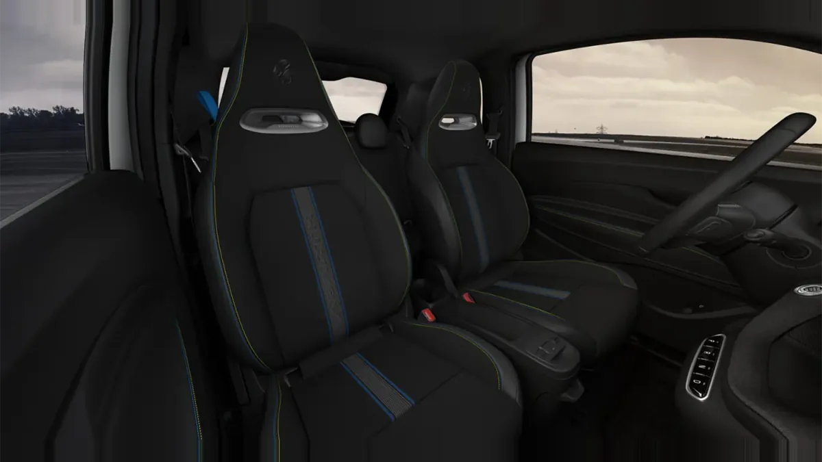 Abarth 500e 42kWh en renting barato — vista 6