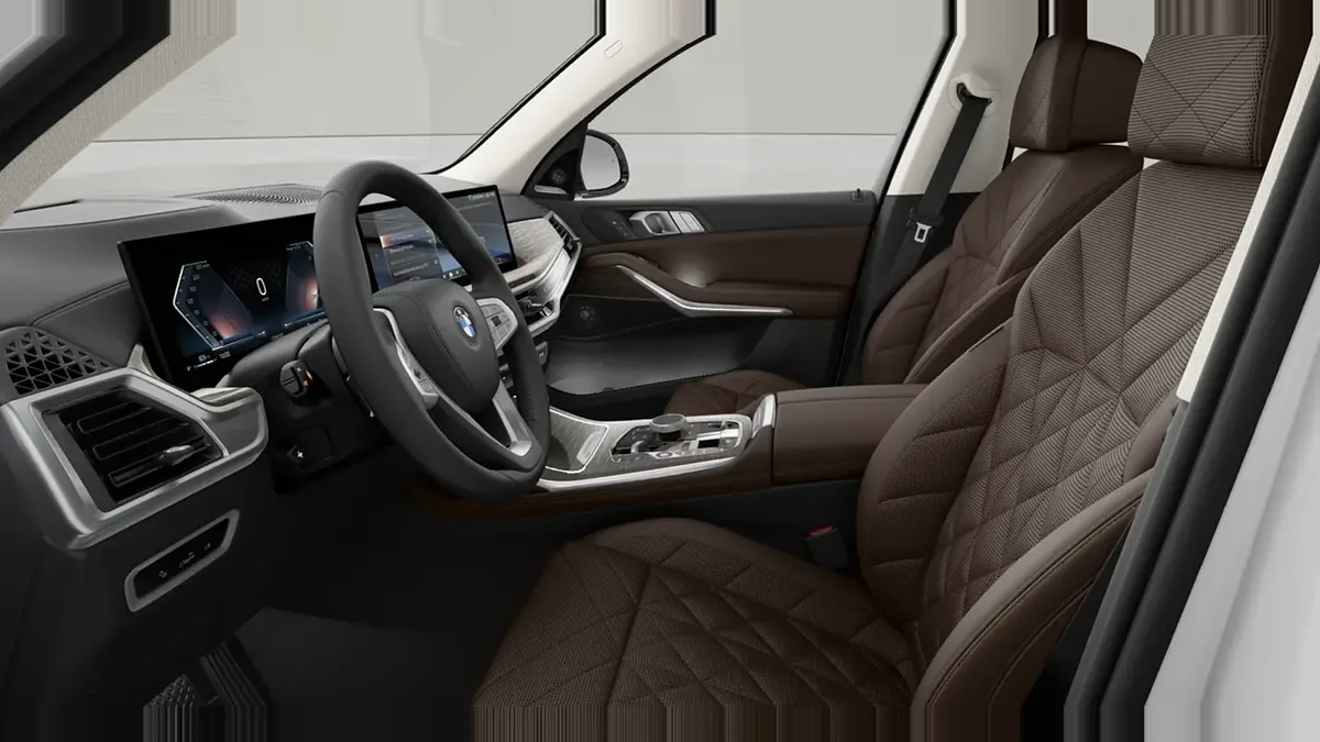 BMW X7 xDrive40i en renting barato — Interior