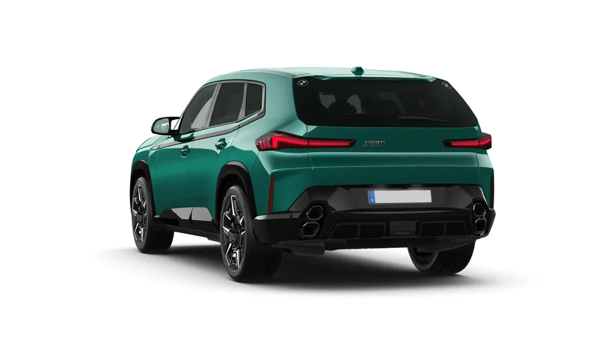 BMW XM 50e 350kW en renting barato — Trasera