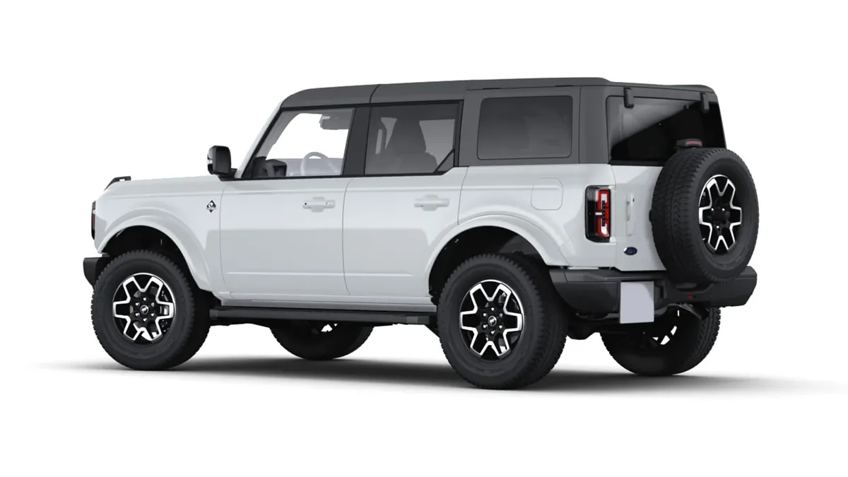 Ford Bronco Outer Banks 2.7 EcoBoost V6 335CV en renting barato — Trasera