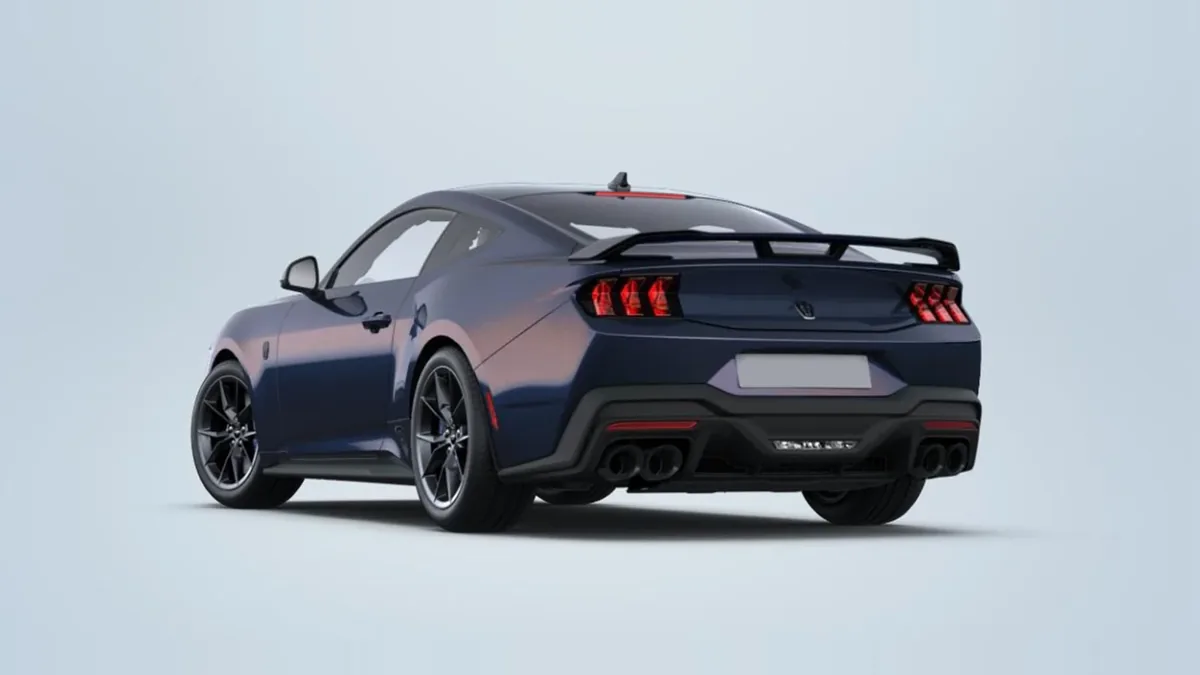 Ford Mustang 5.0 Ti-VCT V8 Mustang Dark House AT en renting barato — Trasera