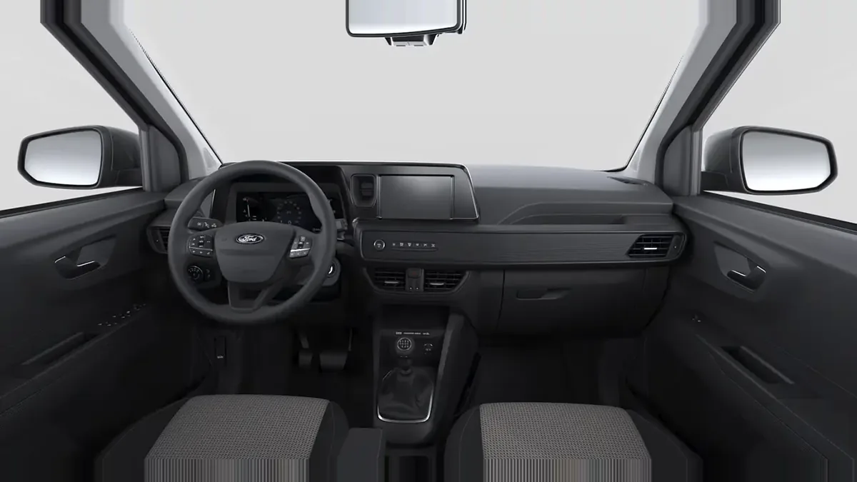 Ford Tourneo Courier Trend 1.0 Ecoboost 125CV M1 II en renting barato — Delantera