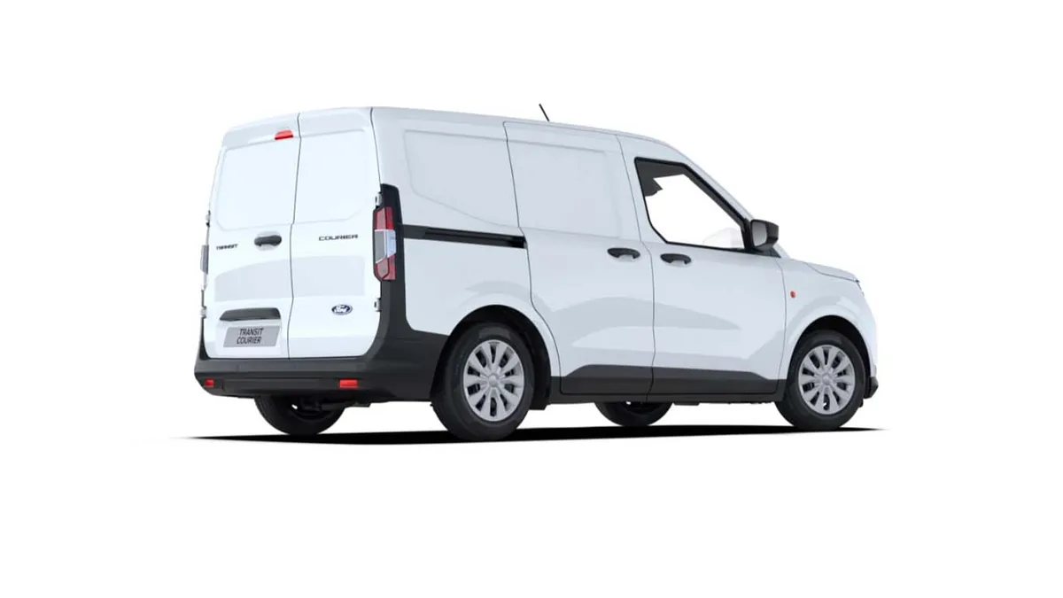 Ford Transit Courier Van 1.5 Ecoblue Trend en renting barato — Trasera