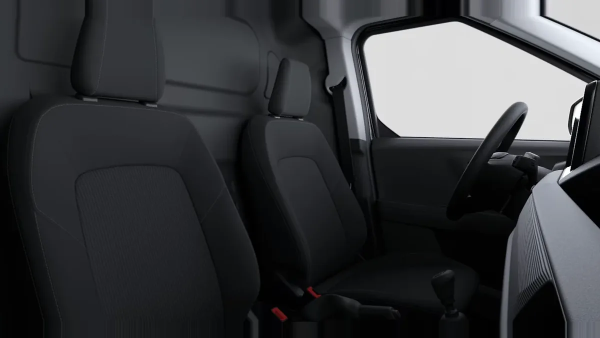 Ford TRANSIT COURIER VAN DIESEL 1.5  100 CV en renting barato — vista 6