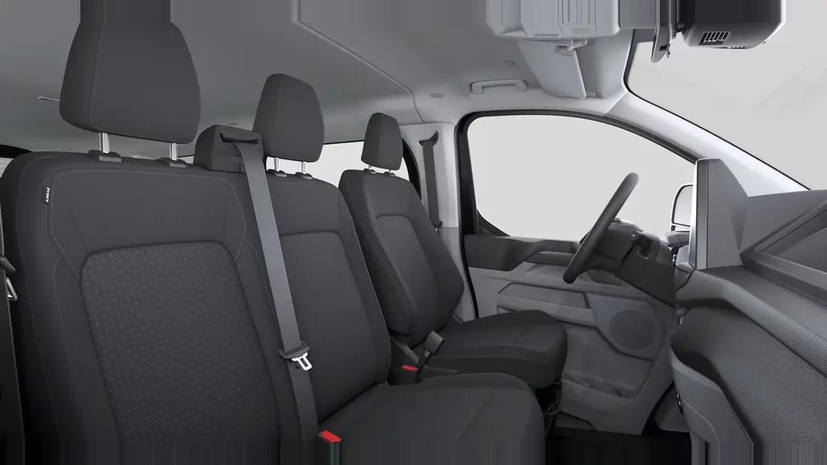 Ford Transit Custom Kombi 2.0 EcoBlue 136CV 320 L2 Trend II en renting barato — Interior