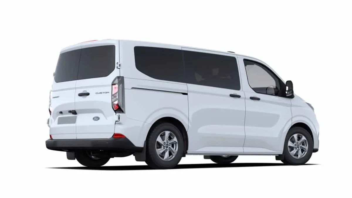Ford Transit Custom Kombi 2.0 EcoBlue 150Cv 320 L1 Trend M1 II en renting barato — Trasera