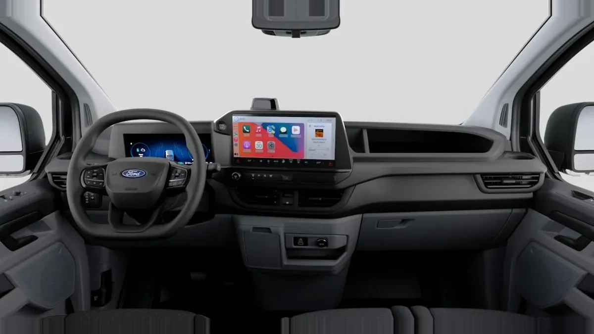 Ford TRANSIT Kombi 2.5 Duratec PHEV 171 340 L1 Trend en renting barato — Interior