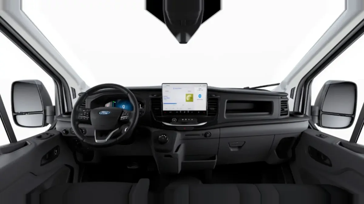 Ford Transit Van 350 L3 BEV Trend 184cv RWD II en renting barato — Trasera