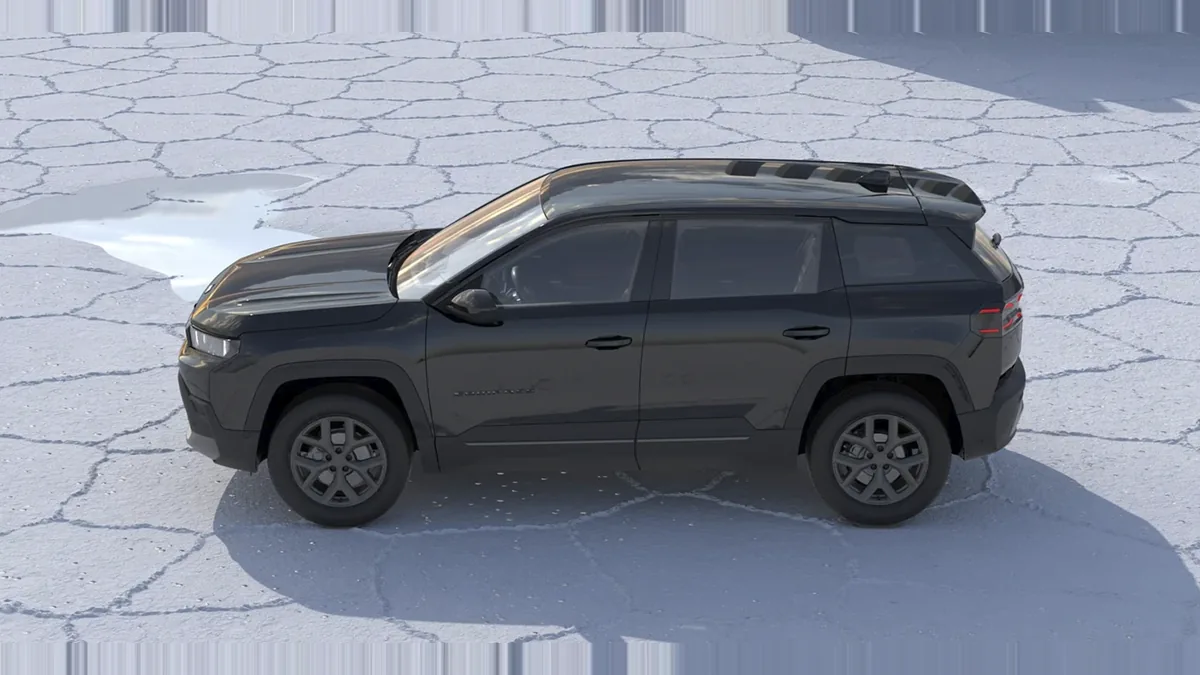 Jeep Compass 1.2 MHEV Altitude 145CV en renting barato — Lateral