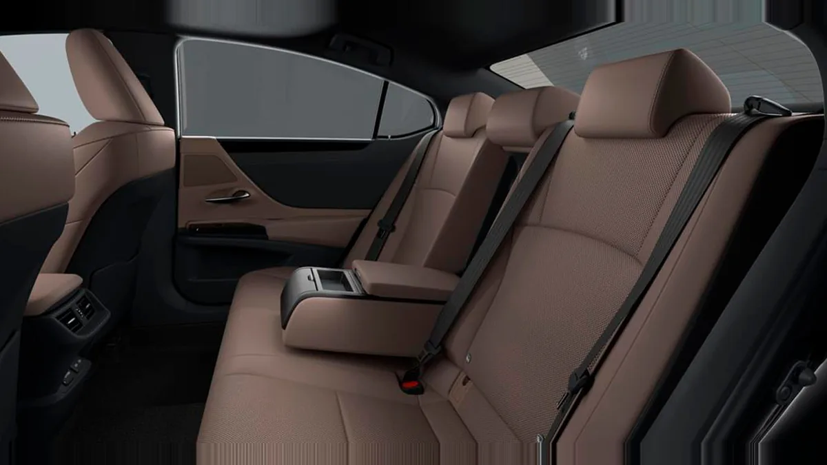 Lexus ES 2.5 300h Premium en renting barato — vista 6