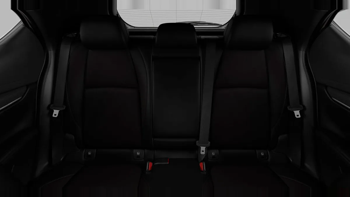Mazda 3 2.5L e-Skyactiv G MHEV 140CV 6AT Centre-Line RD en renting barato — vista 6