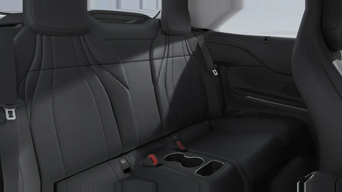 Mercedes-Benz CLE Cabrio 200D en renting barato — vista 6