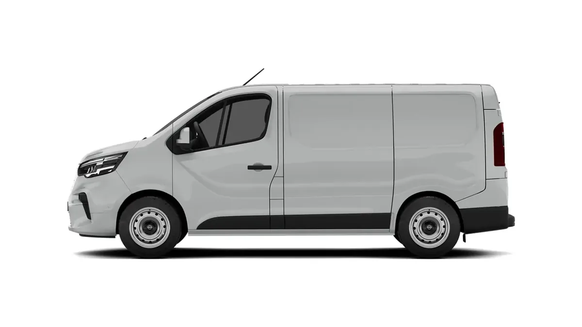 Nissan Primastar Furgón 2.0 DCI S&S L1H1 Acenta 110CV (MERCANCÍAS PROPIAS) en renting barato — Lateral