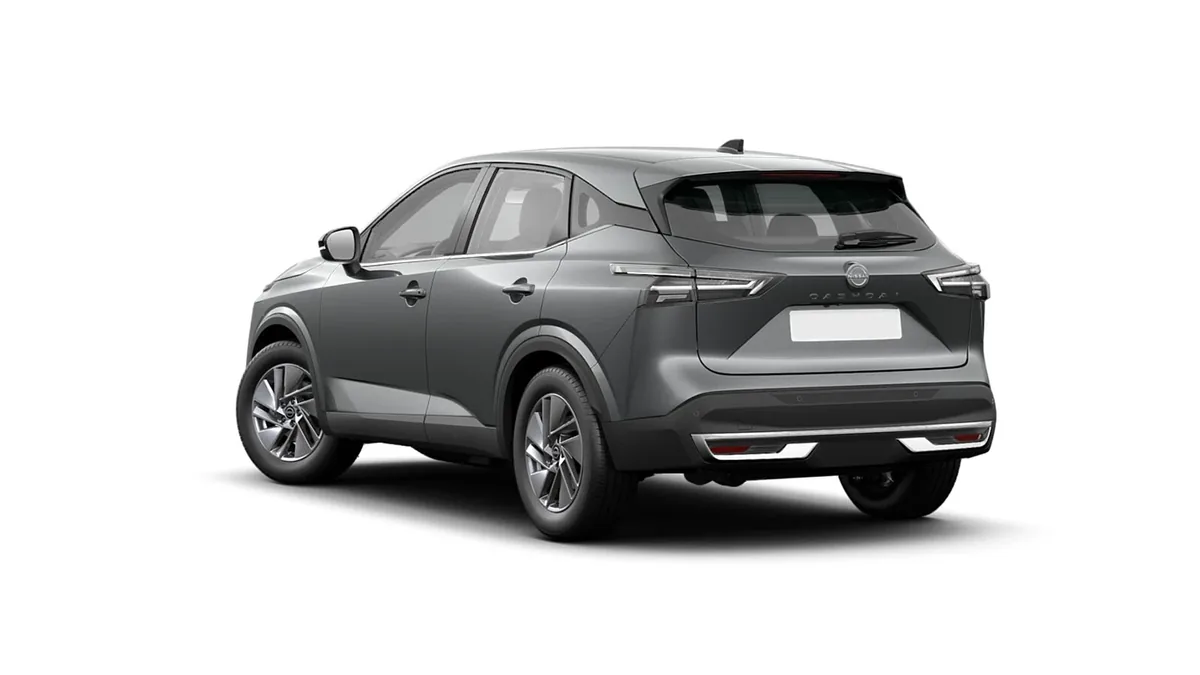 Nissan Qashqai DIG-T 158CV MHEV 4x2 Acenta II en renting barato — Delantera