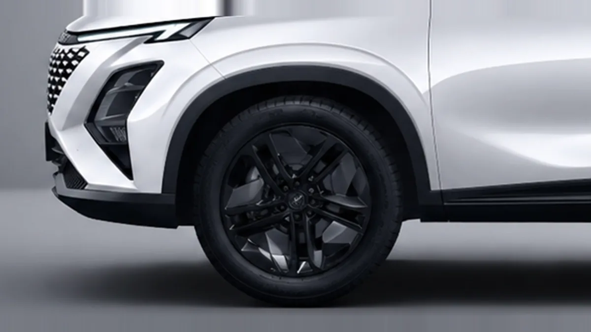 Omoda 5 EV 61kWh Pure 155kW en renting barato — Interior