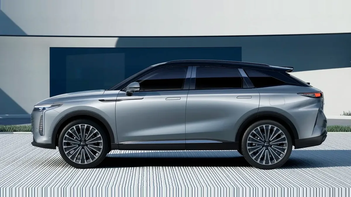 Omoda 9 1.5 TGDI Híbrido Premium 537CV en renting barato — Delantera