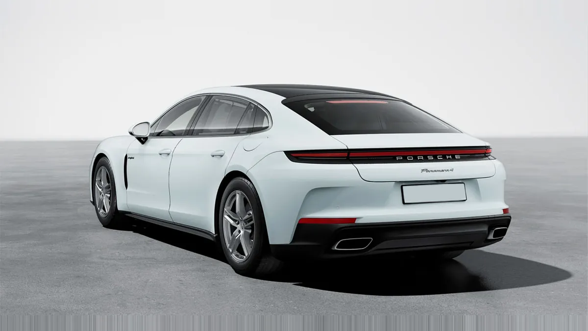Porsche Panamera 4 E-Hybrid Executive en renting barato — Trasera