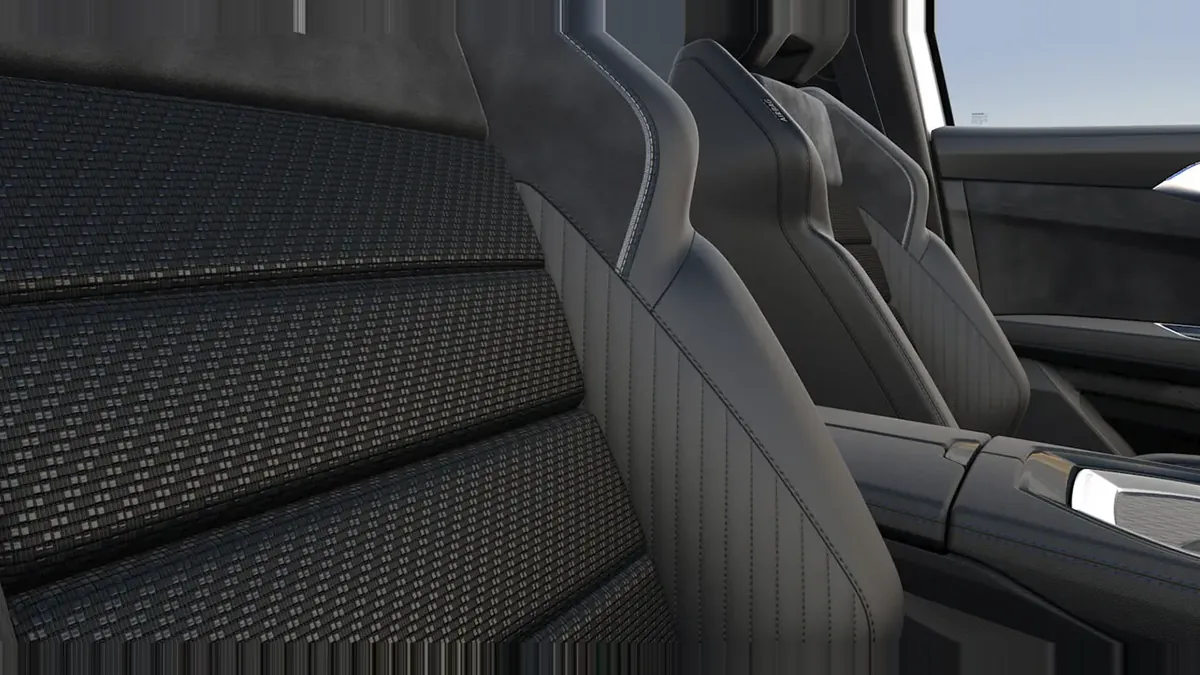 Renault Espace Espirit Alpine Full Hybrid E-Tech 146kW 7p en renting barato — vista 7