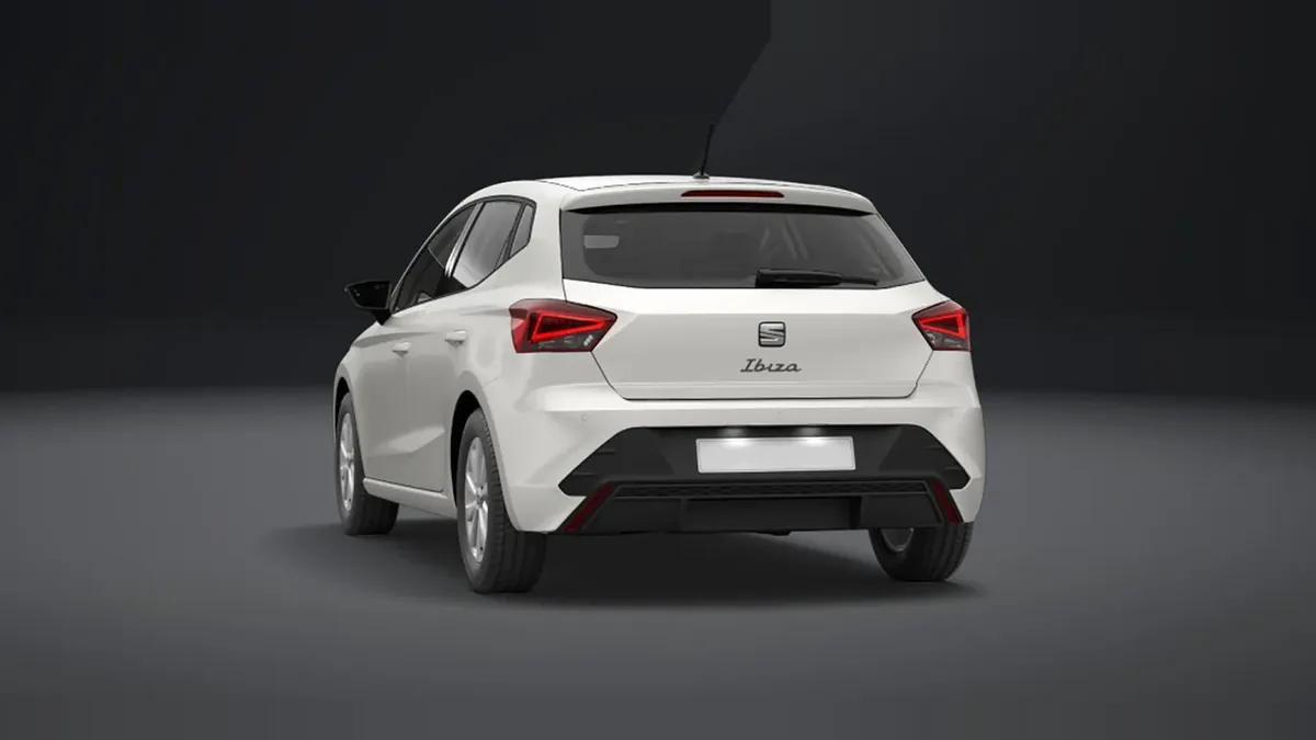 SEAT Ibiza 1.0 TSI Start/Stop Style+ (95CV) en renting barato — Trasera