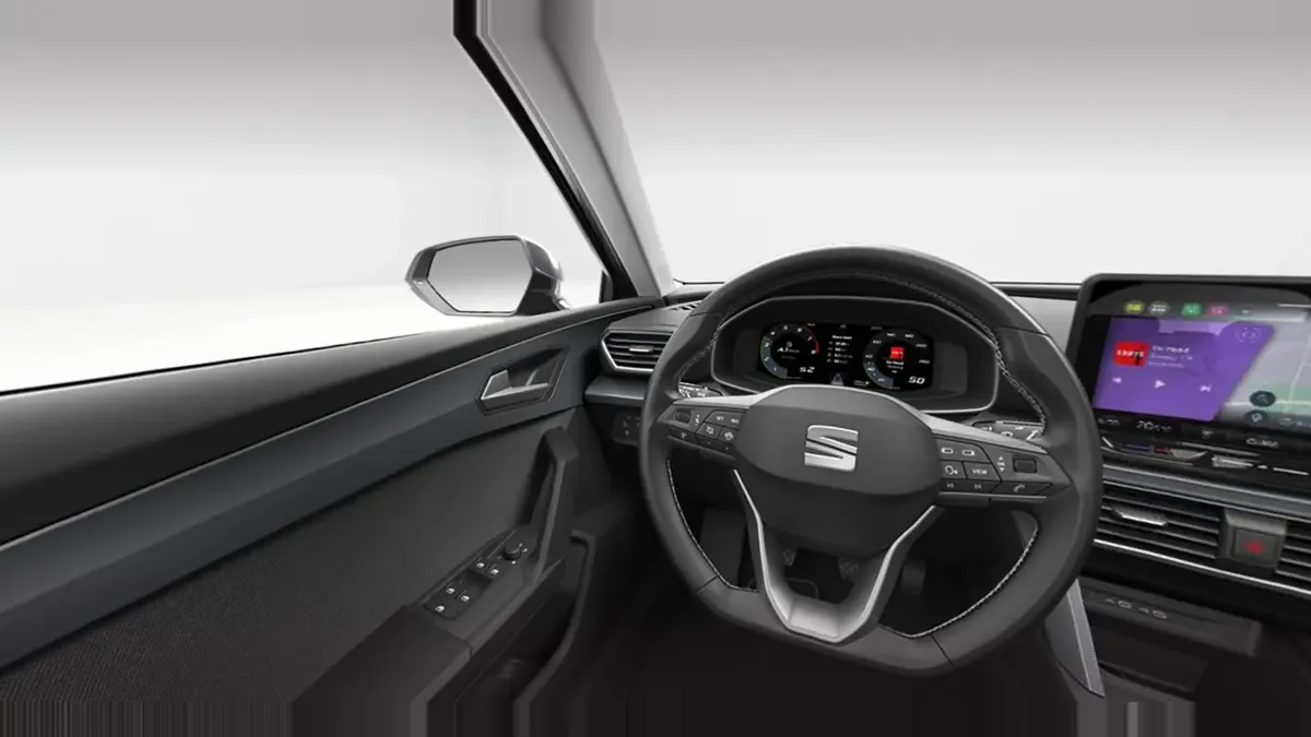 SEAT León 1.5 eTSI DSG-7 S&S Style XL en renting barato — vista 7
