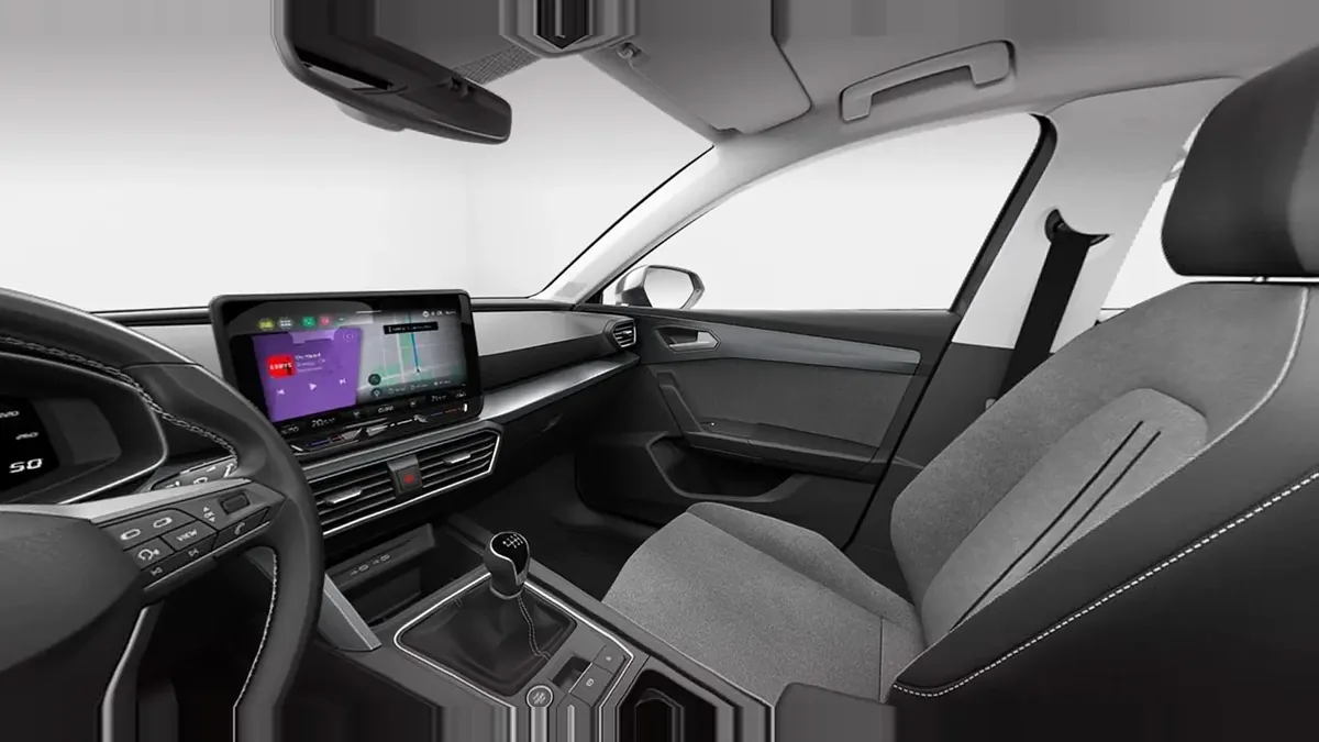 SEAT León 2.0 TDI CR St&Stp XL Fleet Pack en renting barato — Interior