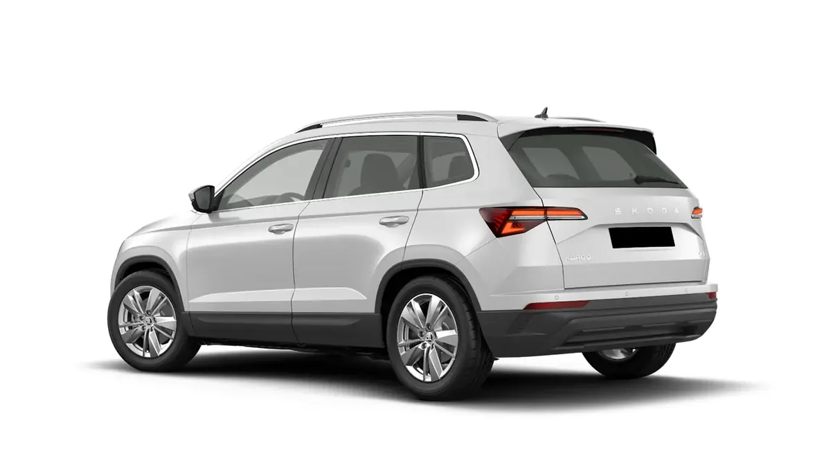 Škoda Karoq Selection 2.0 TDI 150cv 4x4 DSG en renting barato — Delantera