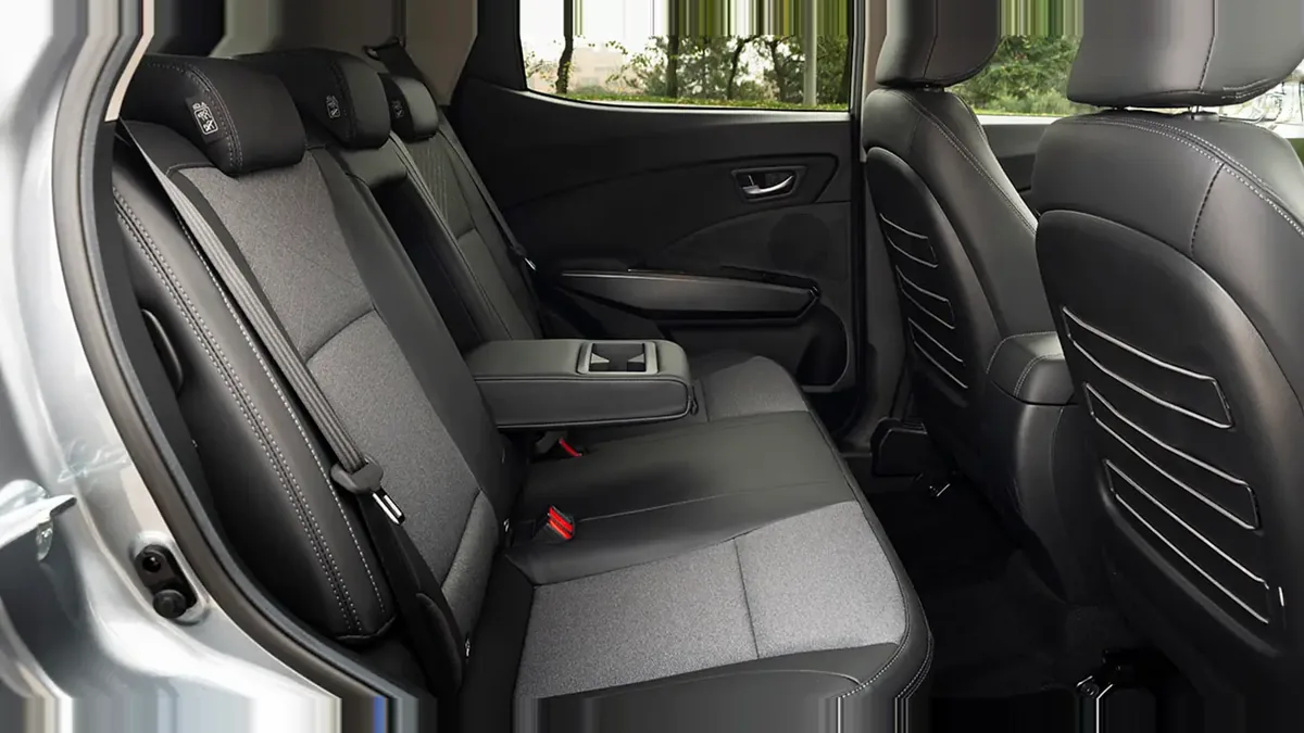 KGM Tívoli G15 Urban Plus 4x2 en renting barato — vista 11