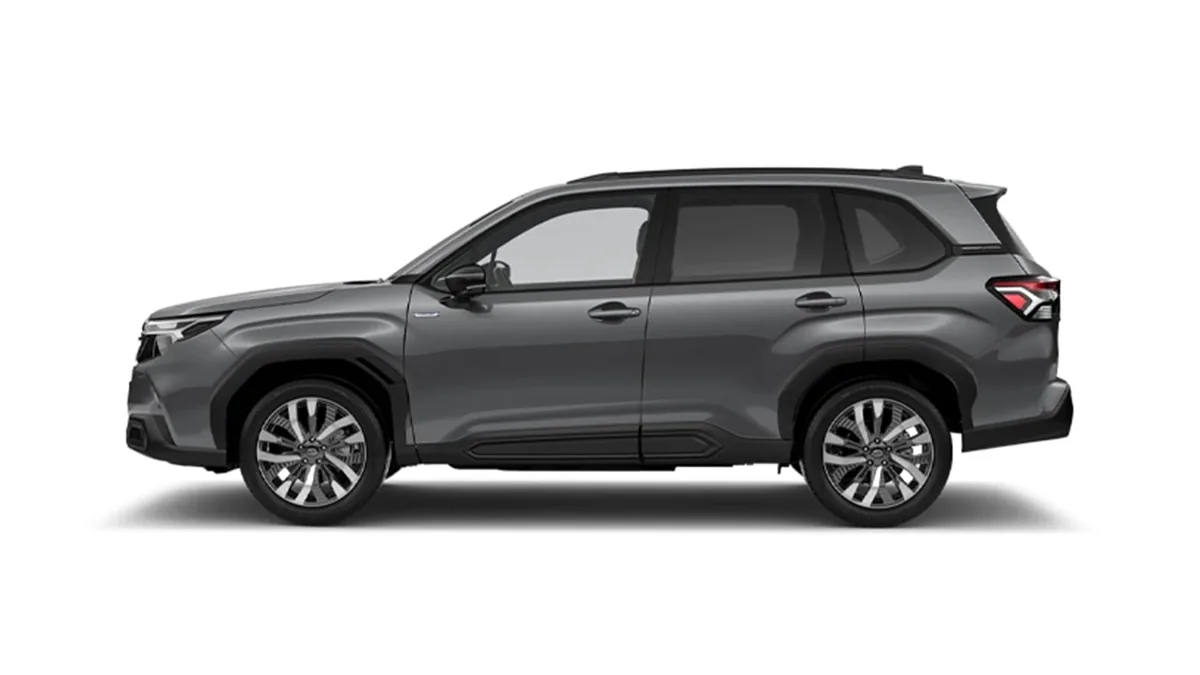 Subaru Forester 2.0i Hybrid Field CVT en renting barato — Delantera