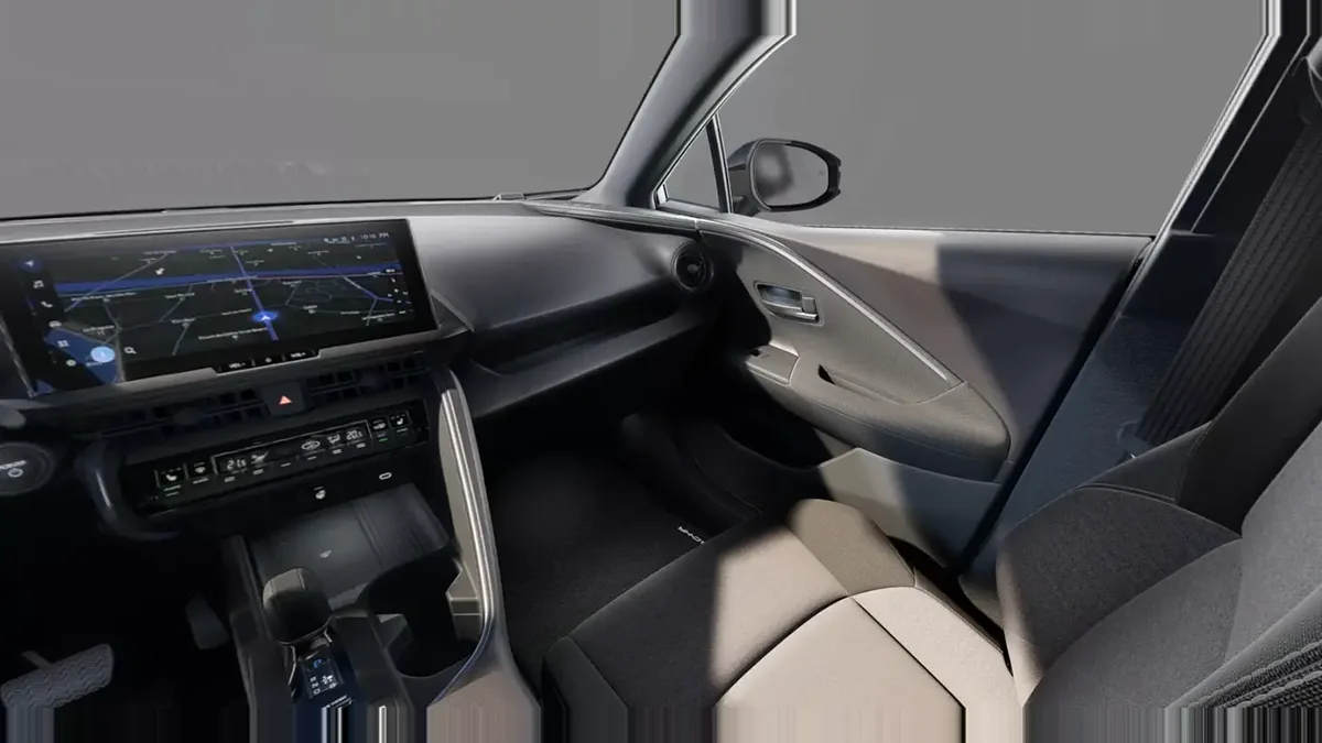 Toyota C-HR Advance Plug-in Hybrid 220 en renting barato — vista 6